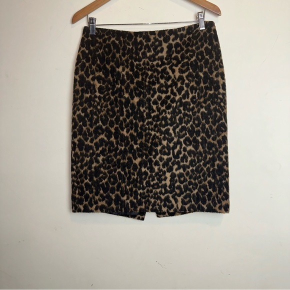 Talbots Dresses & Skirts - Talbots Women’s Size 10P Faux Fur Wool Blend Animal Print Pencil Skirt Lined Y2K